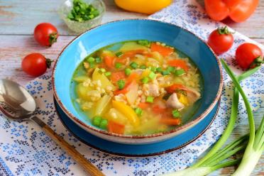 Bulgur Chicken Soup: Versatile and Family-Friendly