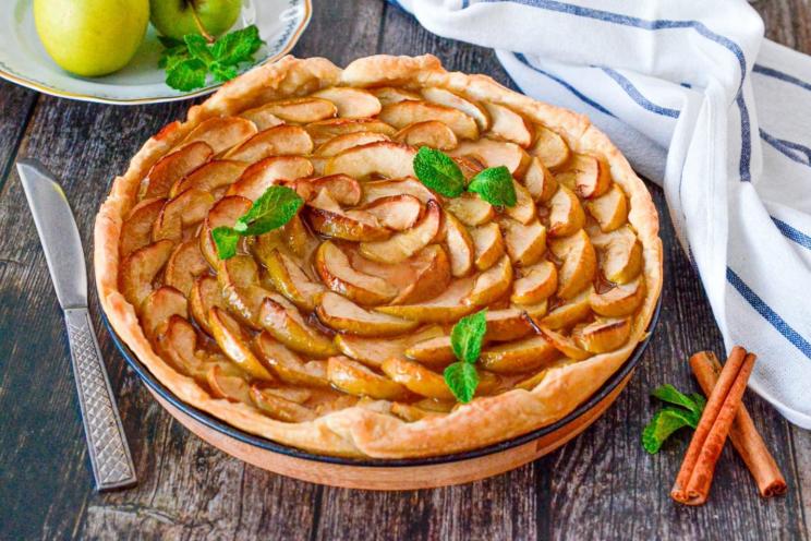 Quick & Easy Apple Layered Pie Quick & Easy Apple Layered Pie