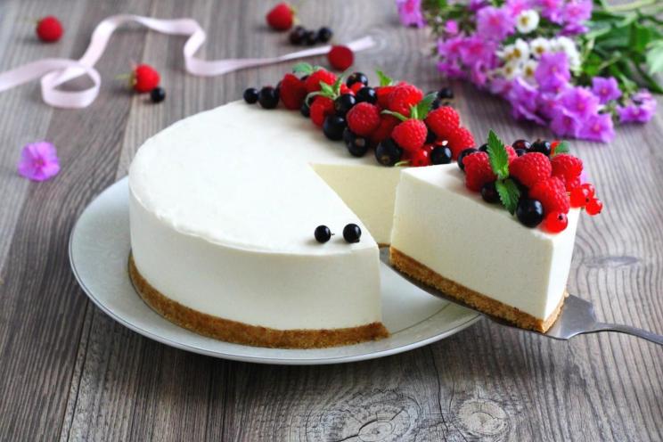 No-Bake Gelatin Cheesecake