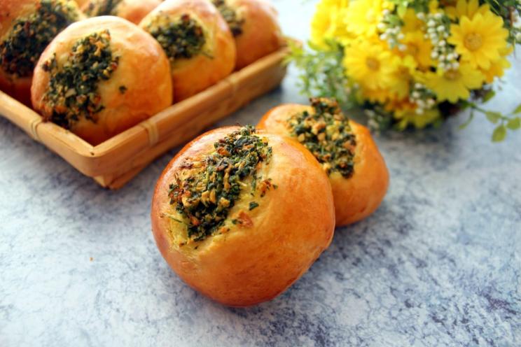 Garlic Herb Oven Buns