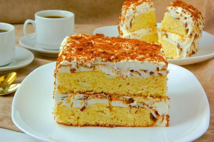 Whipped Cream & Meringue Sponge Delight