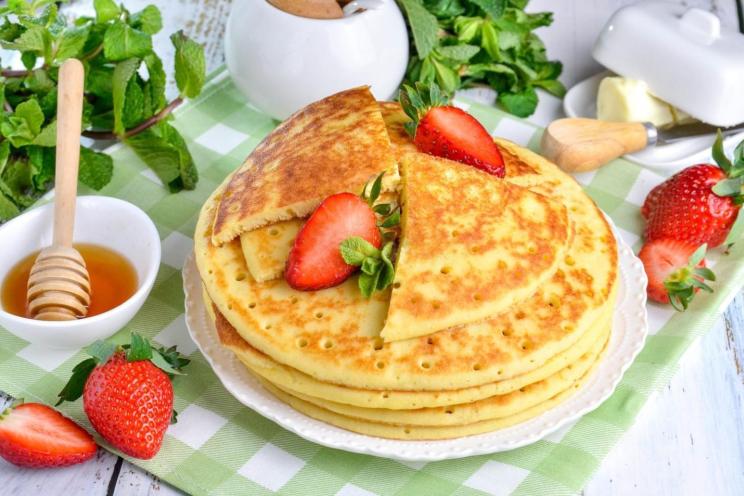 Fluffy Mordovian Semolina Pancakes