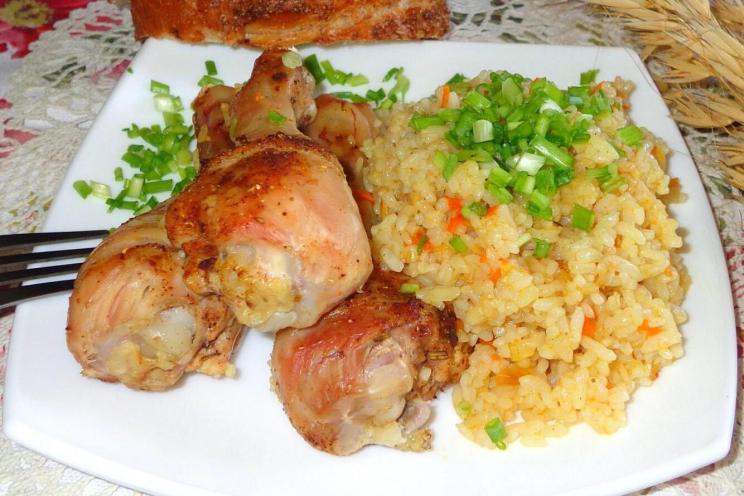 Baked Chicken Drumsticks with Aromatic Rice Pilaf
