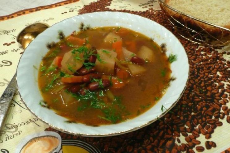 Hearty Vegetarian Bean Rassolnik Soup Hearty Vegetarian Bean Rassolnik Soup