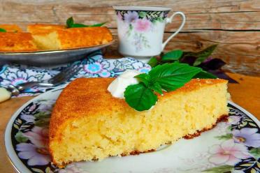 Fluffy Flourless Kefir Cake