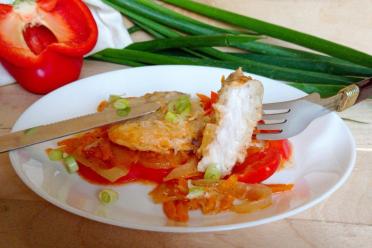Stewed Pike Perch with Carrots and Onions