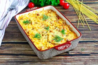 Baked Vermicelli and Ground Meat Casserole
