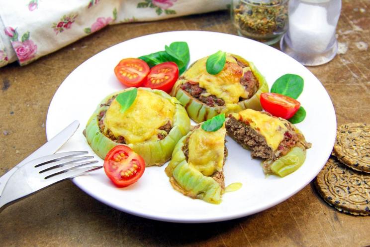 Baked Zucchini Rings with Minced Meat