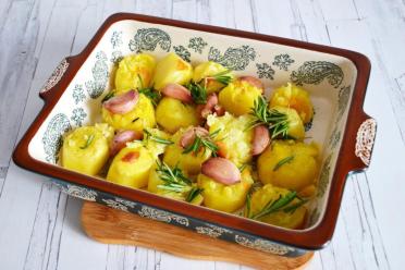 Perfect Oven-Baked Potatoes by Jamie Oliver