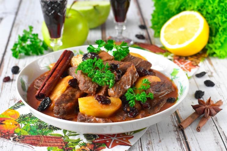 Savory Beef with Green Apples Savory Beef with Green Apples