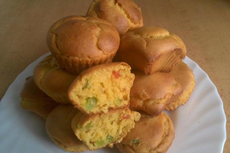Gluten-Free Candied Corn Cupcakes