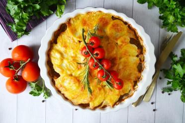 Oven-Baked French Beef with Potatoes