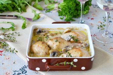 Oven-Baked Chicken with Savory Sauce
