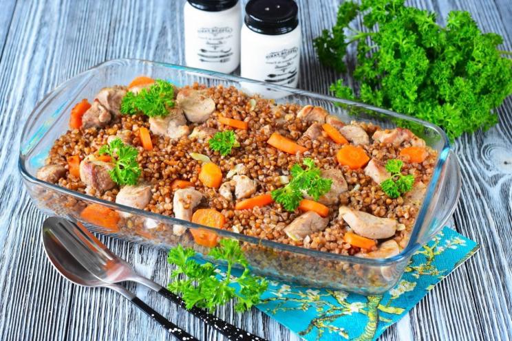 Oven-Baked Buckwheat with Meat Oven-Baked Buckwheat with Meat