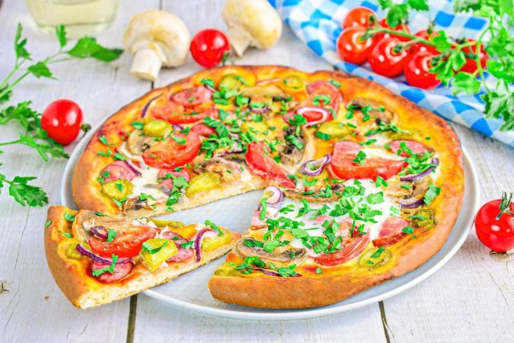 Pickle and Sausage Pizza with Egg Sauce