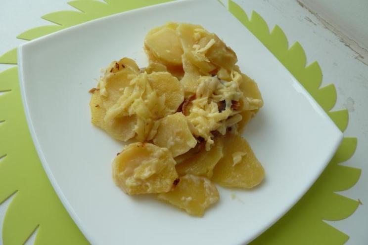 Creamy Milk-Baked Potatoes Creamy Milk-Baked Potatoes