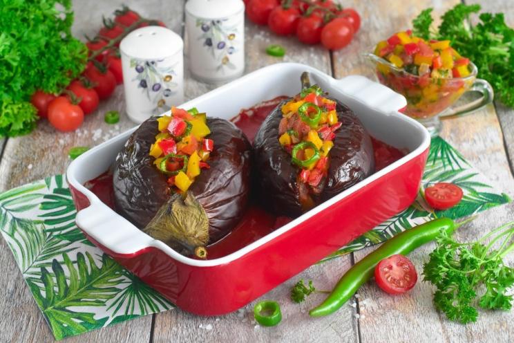 Turkish Imam Bayaldi: Juicy Stuffed Eggplant Delight Turkish Imam Bayaldi: Juicy Stuffed Eggplant Delight