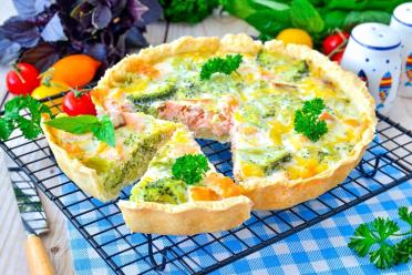 Salmon and Broccoli Quiche Delight