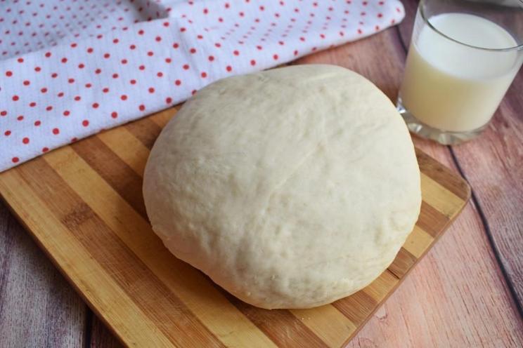 Easy Milk Yeast Dough for Perfect Baked Goods
