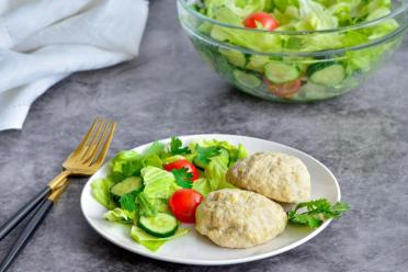Healthy Steamed Chicken Cutlets for the Whole Family