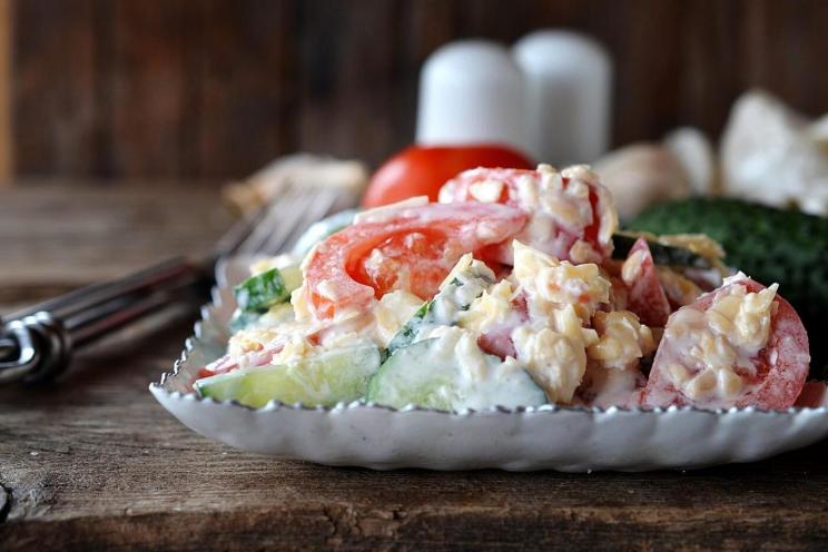 Cheesy Tomato and Cucumber Salad with Sour Cream