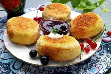 Dairy-Free Cheesecakes in a Frying Pan