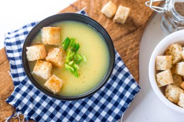 Creamy Potato Soup with Croutons