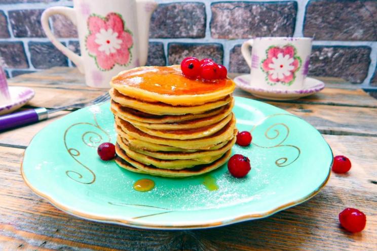 Fluffy American Pancakes for Breakfast
