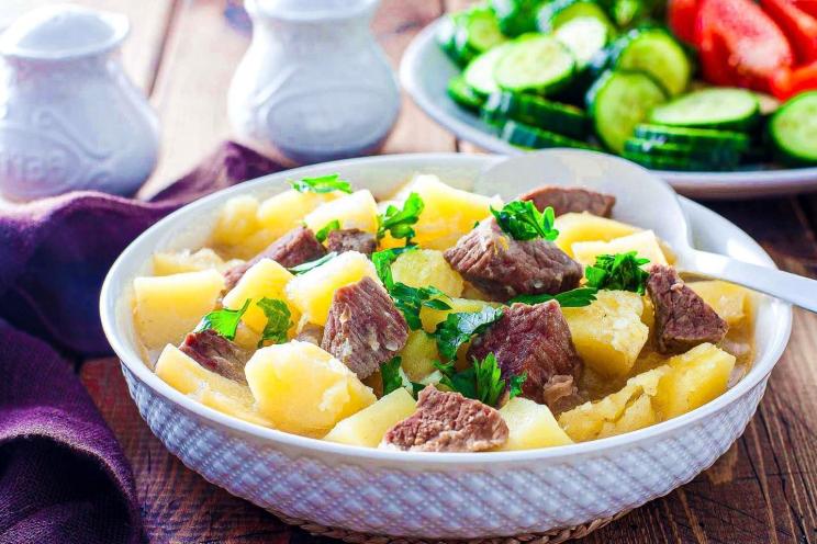 Hearty Beef and Potato Stew