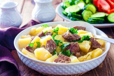 Hearty Beef and Potato Stew