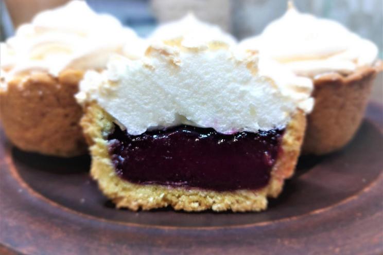 Creamy Blackcurrant Shortbread Delight