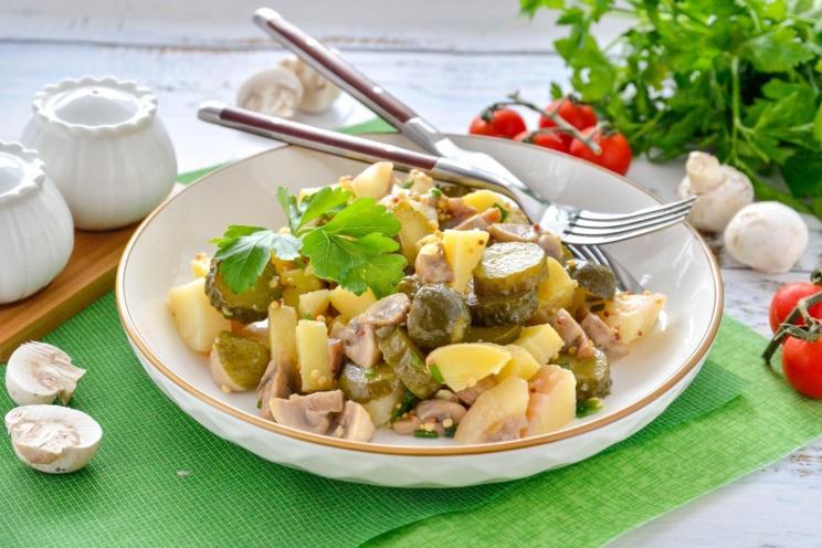 Mushroom and Bean Fasting Salad