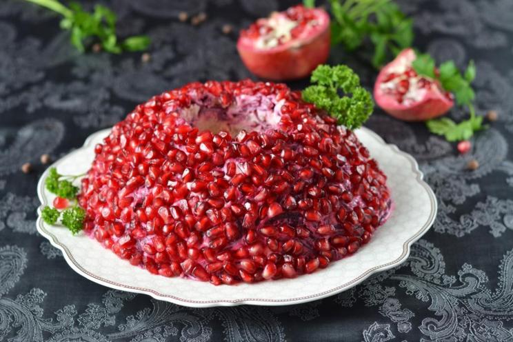 Festive Pomegranate Chicken Salad