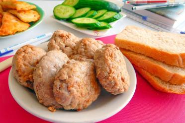Nostalgic School Canteen Cutlets