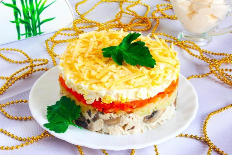 Festive Chicken and Mushroom Salad