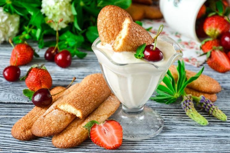 Homemade Savoiardi: Easy Ladyfinger Cookies