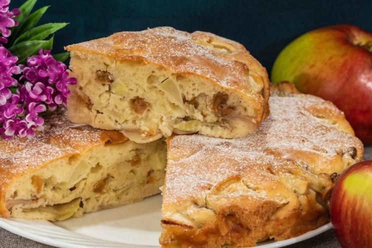 Apple Raisin Charlotte Pie Recipe Apple Raisin Charlotte Pie Recipe