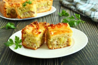 Chicken and Potato Layered Pie