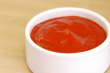 Easy Homemade Ketchup
