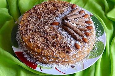 Nutty Delight Cake