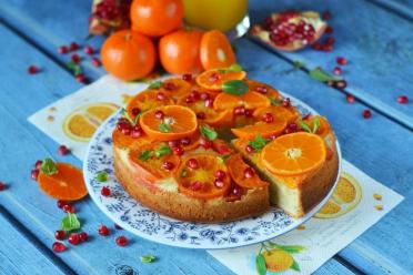 Juicy and Delicious Birthday Cake