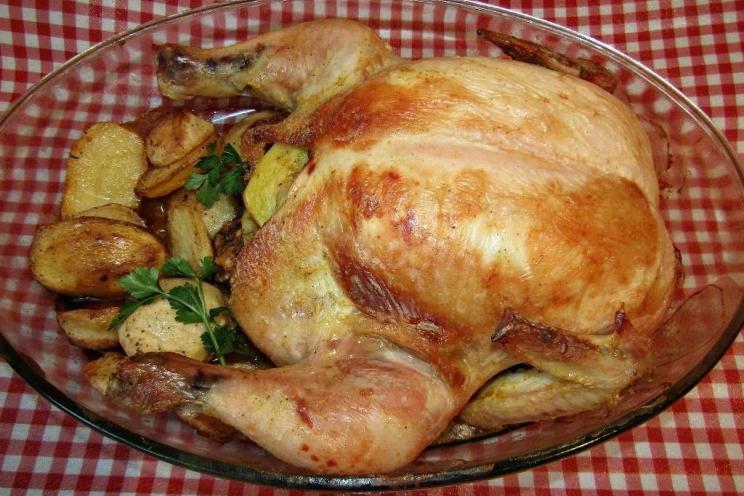 Oven-Baked Chicken and Potatoes with Maggi Seasoning