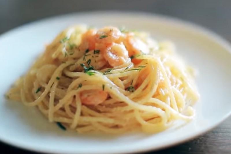 Creamy Garlic Shrimp Pasta