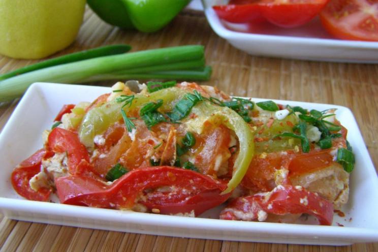 Oven-Baked Pink Salmon with Tomatoes and Onions