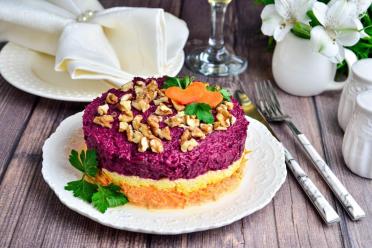 Classic Beet, Carrot & Raisin Salad