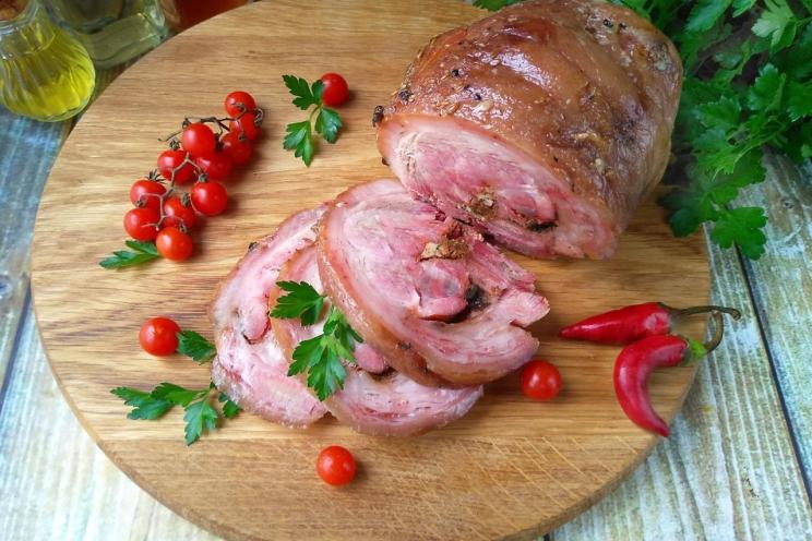 Savory Spiced Ham Knuckle: The Perfect Snack Savory Spiced Ham Knuckle: The Perfect Snack