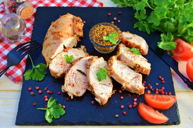 Oven-Baked Turkey Fillet in a Sleeve