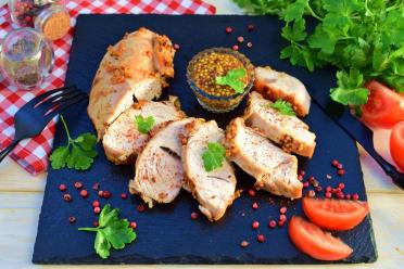 Oven-Baked Turkey Fillet in a Sleeve