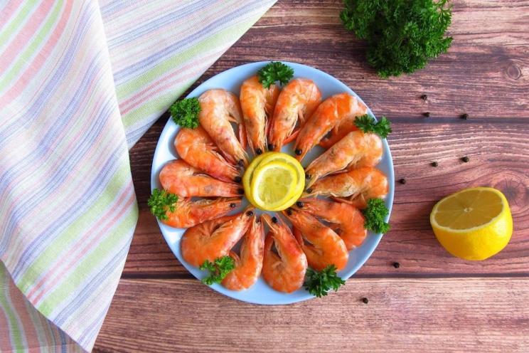 Perfectly Cook Frozen King Prawns in Shell