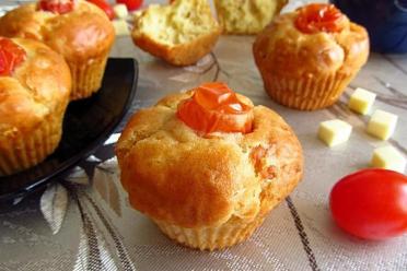 Cheese & Tomato Muffins Simplified